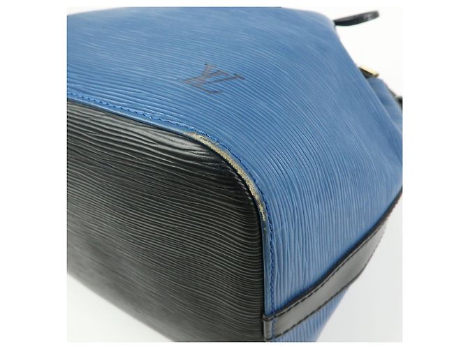 Borsa a tracolla Louis Vuitton Epi Petit Noe Bicolor Blue Noir Ｍ44152 - vista 11