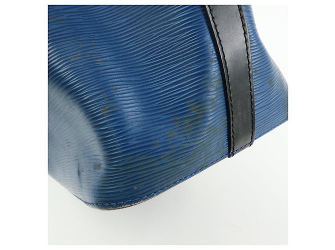 Borsa a tracolla Louis Vuitton Epi Petit Noe Bicolor Blue Noir Ｍ44152 - vista 19