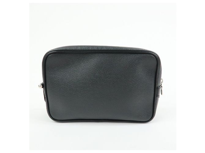Louis Vuitton Taiga Leather Karga Clutch Bag Pouch Black M30812 - vista 2