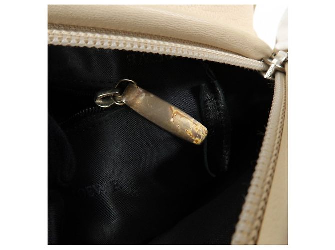 LOEWE Borsa 2Way in pelle nappa Anagram Borsa a mano e a tracolla Ivory - vista 23