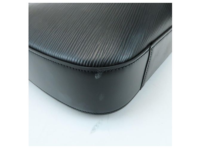 Borsa a spalla e a mano Louis Vuitton Epi Reverie Noir Black M52162 - vista 10