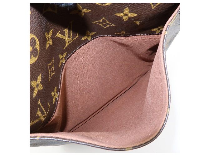 Borsa a spalla Louis Vuitton Monogram Odeon PM Marrone M56390 - vista 15