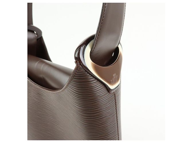 Borsa a tracolla Louis Vuitton Epi Verso in pelle Mocha M5281D - vista 13