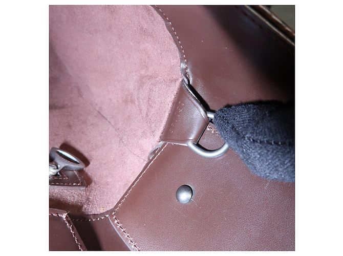 Borsa a tracolla Louis Vuitton Epi Verso in pelle Mocha M5281D - vista 19