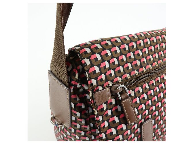 Borsa a tracolla in nylon e pelle con logo triangolare PRADA Marrone Rosa - vista 12