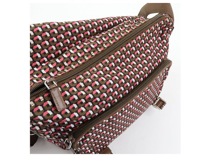 Borsa a tracolla in nylon e pelle con logo triangolare PRADA Marrone Rosa - vista 17