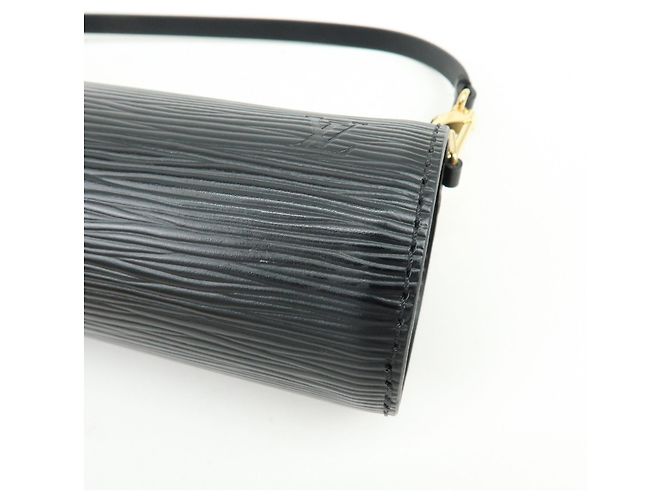 Borsa a tracolla e pochette Louis Vuitton Epi Soufflot Noir M52222 - vista 21