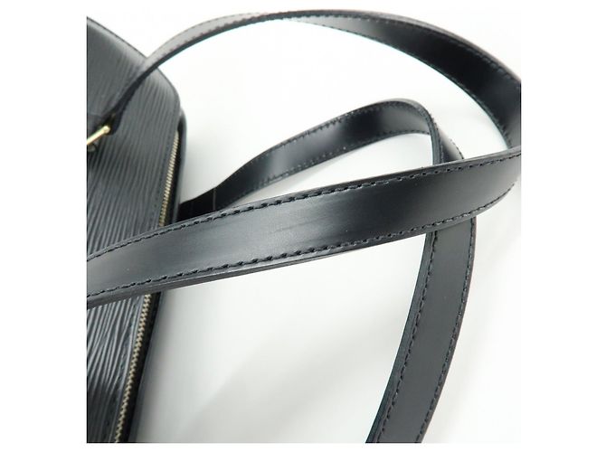 Borsa a tracolla e pochette Louis Vuitton Epi Soufflot Noir M52222 - vista 7