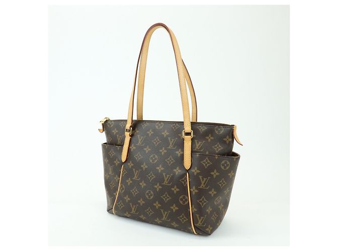 Borsa a spalla Louis Vuitton Monogram Totally PM Brown M56688 - vista 3