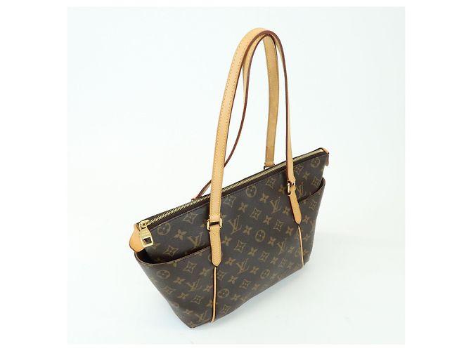 Borsa a spalla Louis Vuitton Monogram Totally PM Brown M56688 - vista 4
