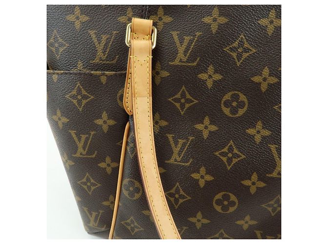 Borsa a spalla Louis Vuitton Monogram Totally PM Brown M56688 - vista 9