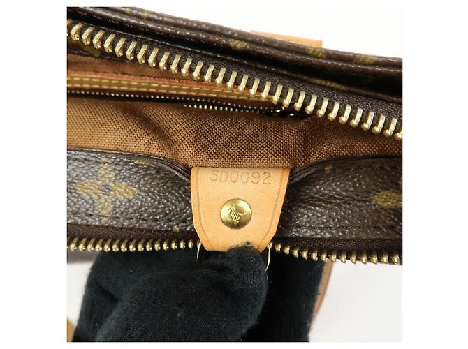 Borsa Cabas Piano Tote Bag Louis Vuitton Monogram Marrone M51148 - vista 24