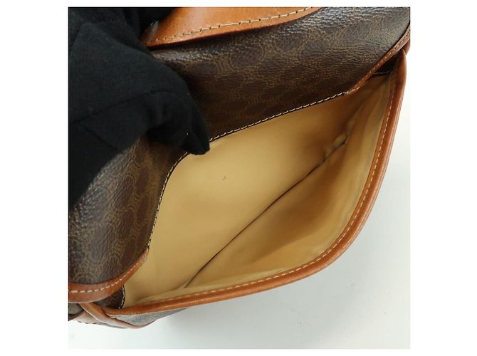 Céline CELINE Borsa a tracolla e a spalla in pelle e PVC Macadam Marrone - vista 17