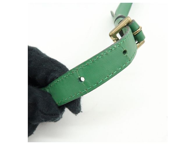 Saint-Cloud Borsa a tracolla Louis Vuitton Epi Mini Saint Cloud Borneo Green M52214 - vista 10