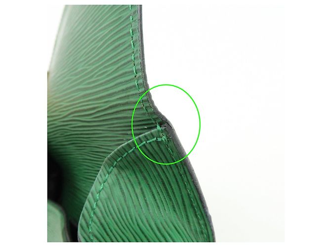 Saint-Cloud Borsa a tracolla Louis Vuitton Epi Mini Saint Cloud Borneo Green M52214 - vista 20