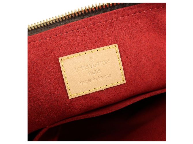 Borsa a mano e a tracolla Louis Vuitton Monogram Coussin GM Marrone M51141 - vista 22