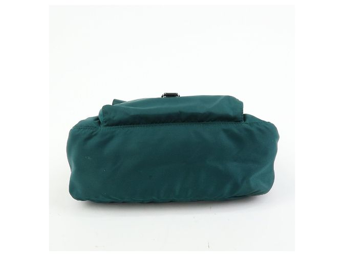 Borsa a tracolla PRADA in nylon e pelle Saffiano con logo triangolare Verde - vista 5