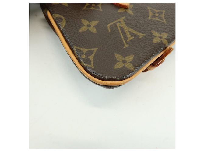 Louis Vuitton Monogram Pochette Marelle Waist Body Bag M51159 - vista 10