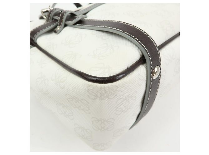 Borsa a mano LOEWE Anagram in PVC e pelle Borsa Boston Bianca e Marrone Scuro - vista 11