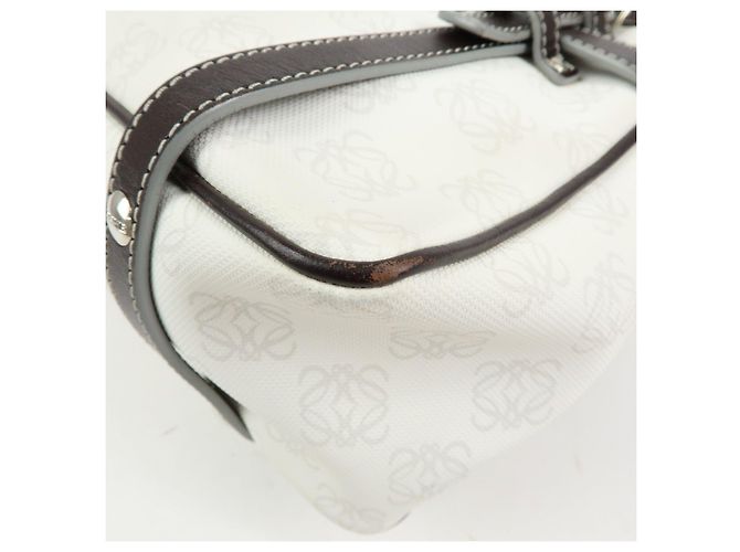 Borsa a mano LOEWE Anagram in PVC e pelle Borsa Boston Bianca e Marrone Scuro - vista 12
