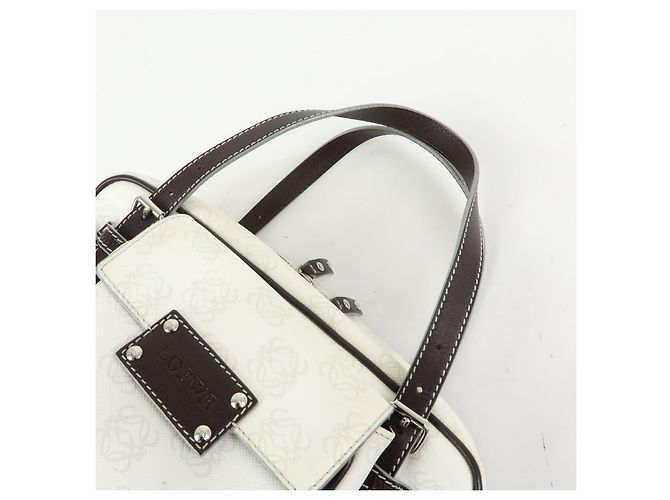 Borsa a mano LOEWE Anagram in PVC e pelle Borsa Boston Bianca e Marrone Scuro - vista 6