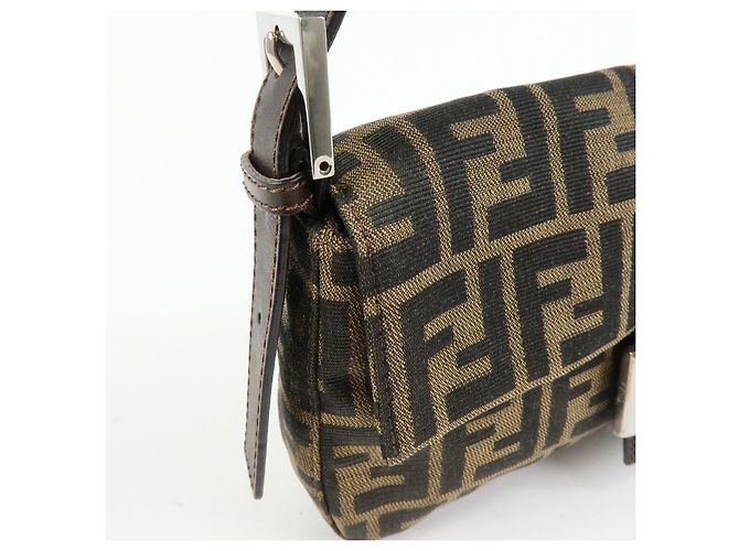 FENDI Mamma Baguette Zucca Canvas Leather Shoulder Bag Brown 26424 - vista 15