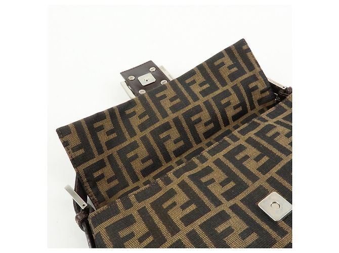 FENDI Mamma Baguette Zucca Canvas Leather Shoulder Bag Brown 26424 - vista 20
