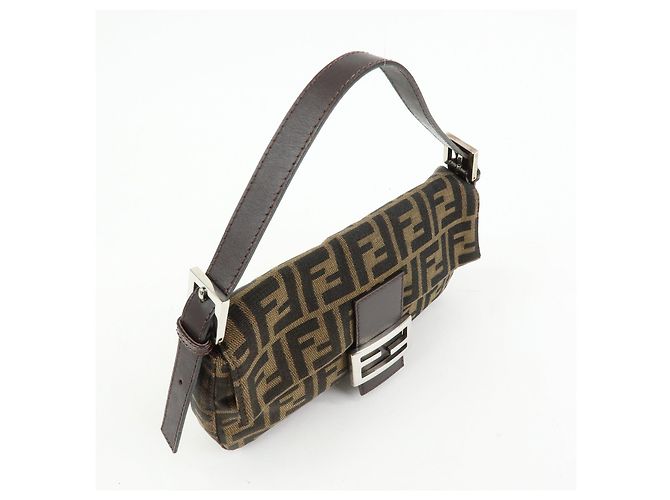 FENDI Mamma Baguette Zucca Canvas Leather Shoulder Bag Brown 26424 - vista 4