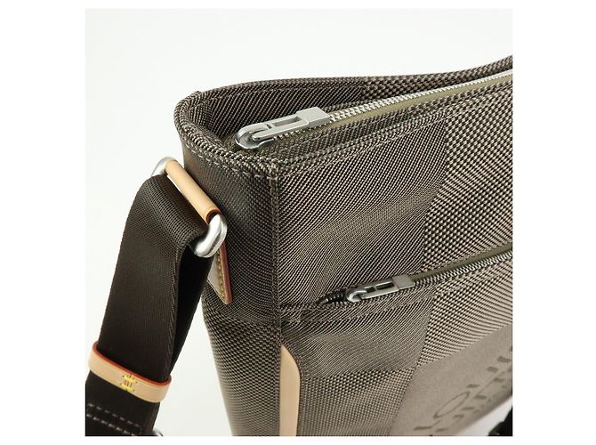 Louis Vuitton Damier Giant Compagnon Shoulder Bag Terre M93045 - vista 13