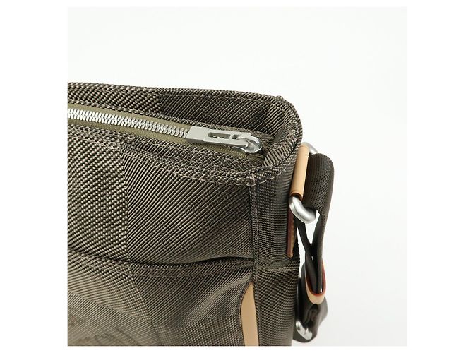 Louis Vuitton Damier Giant Compagnon Shoulder Bag Terre M93045 - vista 16