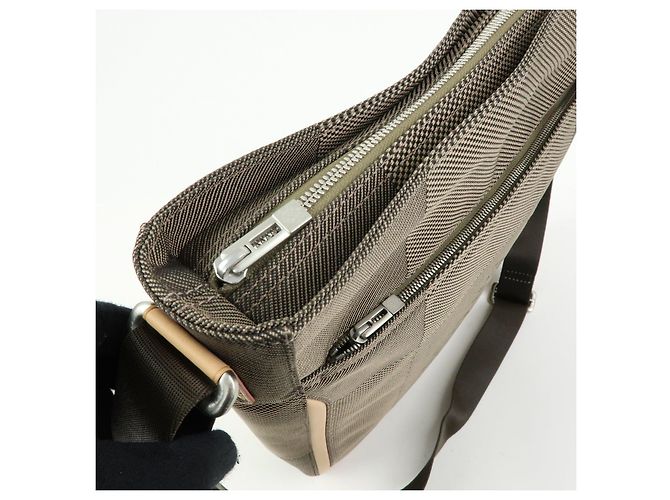 Louis Vuitton Damier Giant Compagnon Shoulder Bag Terre M93045 - vista 17