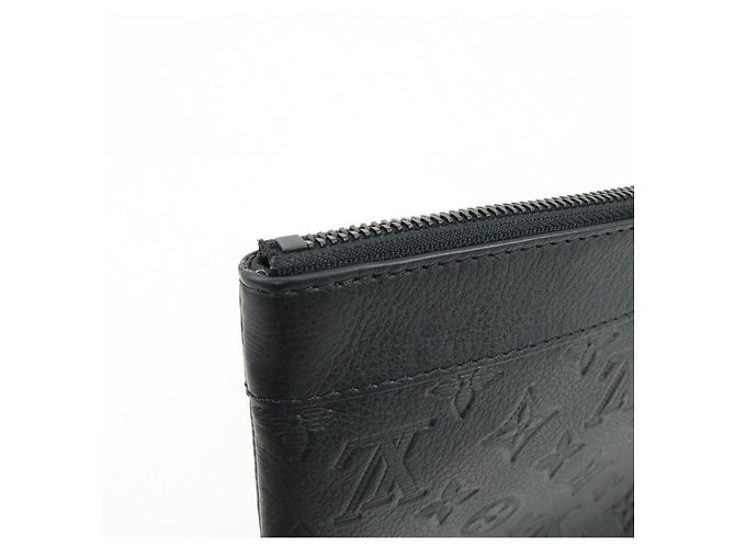 Louis Vuitton Monogram Shadow Leather Pochette To-Go Clutch Bag M81570 - vista 14