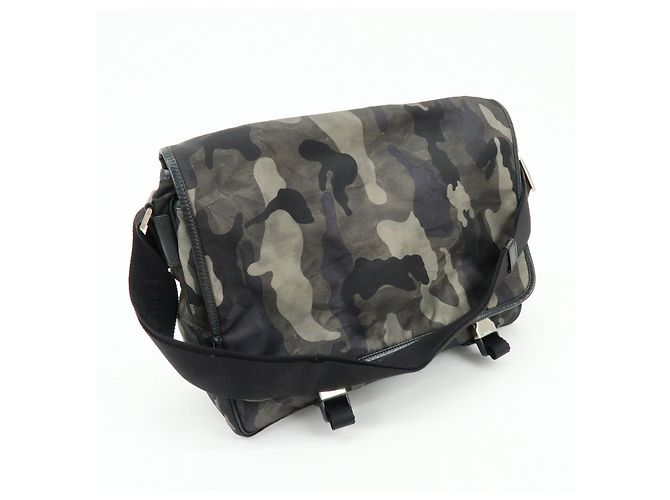 Borsa a tracolla PRADA in nylon e pelle Saffiano con logo triangolare Khaki VA0768 - vista 4