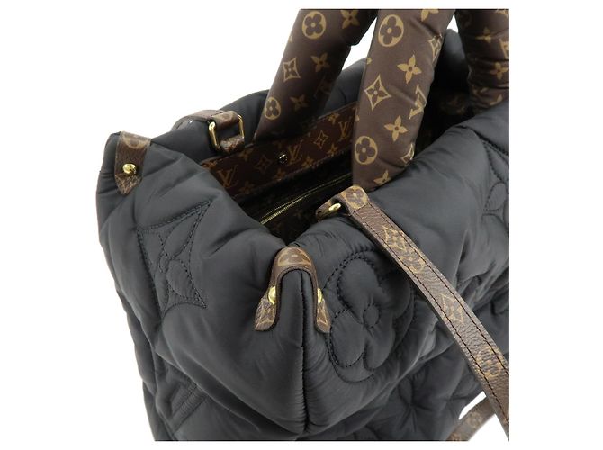 Borsa 2Way Louis Vuitton Monogram LV Pillow OnTheGo MM Econyl M21069 - vista 9