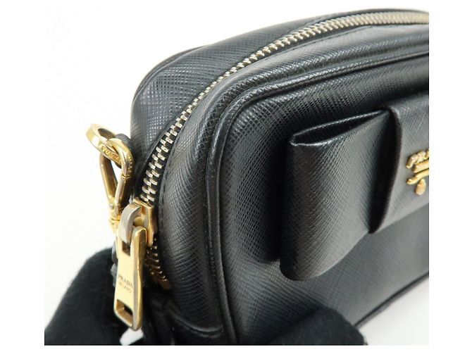 Borsa a tracolla PRADA in pelle Saffiano motivo nastro nero 1NF674 - vista 16