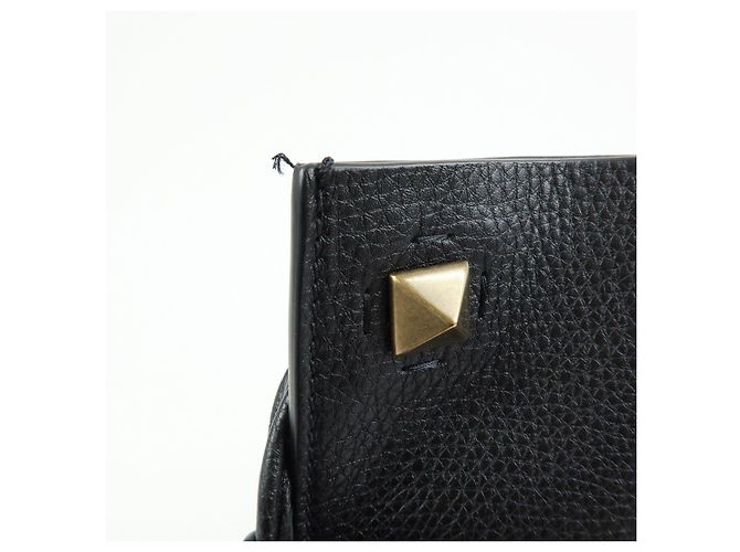 VALENTINO Borsa a spalla e a tracolla in pelle con borchie Nero - vista 14