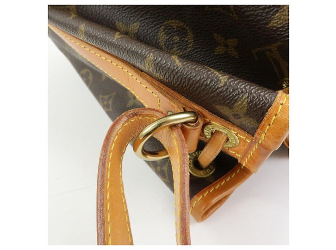 Borsa a tracolla Louis Vuitton Monogram Petit Noe Brown M42226 - vista 11