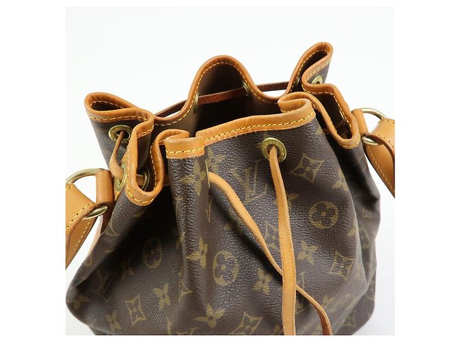 Borsa a tracolla Louis Vuitton Monogram Petit Noe Brown M42226 - vista 16