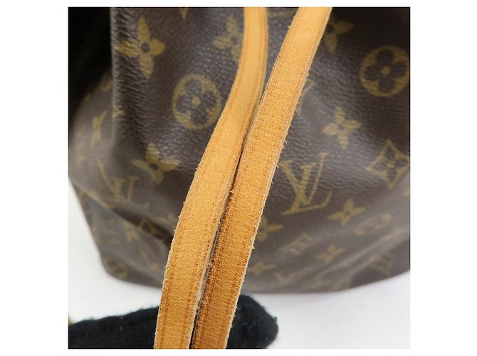 Borsa a tracolla Louis Vuitton Monogram Petit Noe Brown M42226 - vista 17