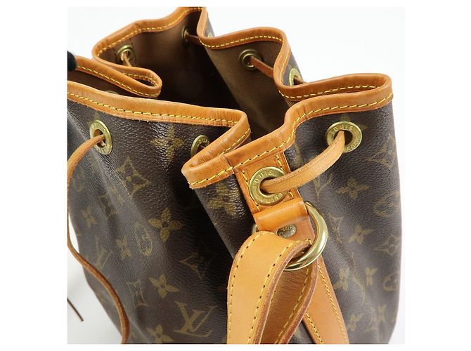 Borsa a tracolla Louis Vuitton Monogram Petit Noe Brown M42226 - vista 19