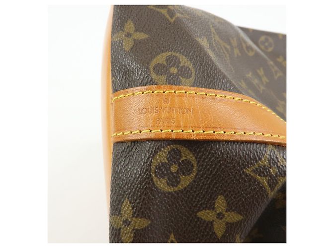 Borsa a tracolla Louis Vuitton Monogram Petit Noe Brown M42226 - vista 23