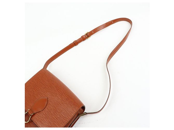 Saint-Cloud Borsa a tracolla Louis Vuitton Epi Saint Cloud Kenya Brown M52193 - vista 6
