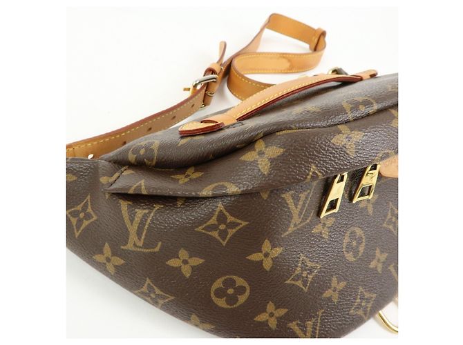 Louis Vuitton Monogram Bum Bag Borsa a Tracolla Borsa a Spalla Brown M43644 - vista 17
