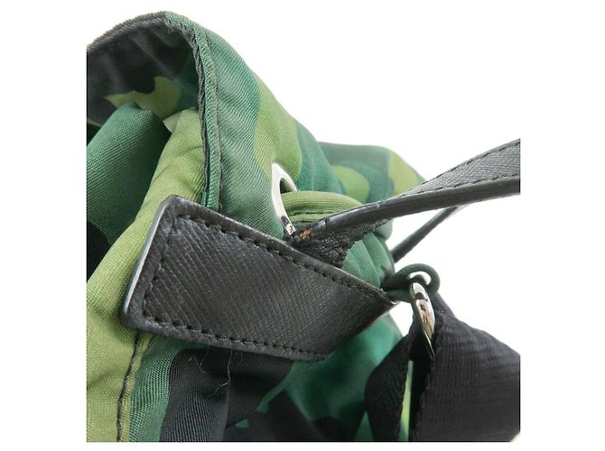 Zaino PRADA in nylon e pelle con logo Triangle Camouflage BZ0032 - vista 12