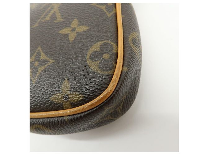 Louis Vuitton Monogram Pochette Cancun Shoulder Bag Pouch M60018 - vista 13
