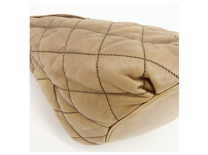 Borsa a tracolla e borsa a mano CHANEL Wild Stich in pelle di vitello Beige Metallic Pink - vista 12
