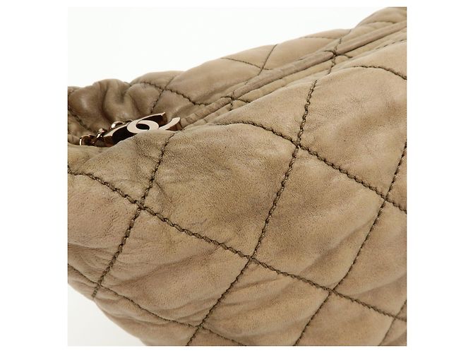 Borsa a tracolla e borsa a mano CHANEL Wild Stich in pelle di vitello Beige Metallic Pink - vista 15
