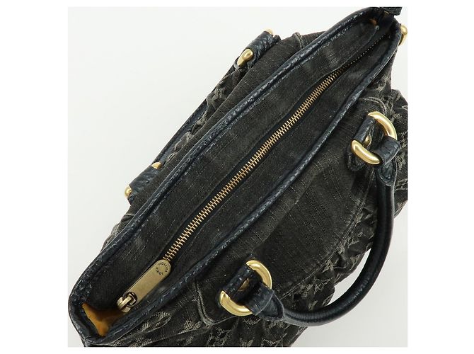 Borsa a mano Louis Vuitton Monogram Denim Neo Cabby MM Noir M95351 - vista 18