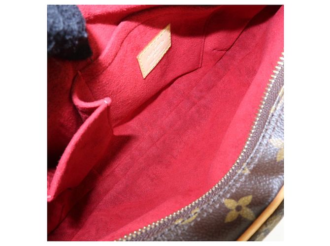 Borsa a tracolla Louis Vuitton Monogram Croissant MM Brown M51512 - vista 21