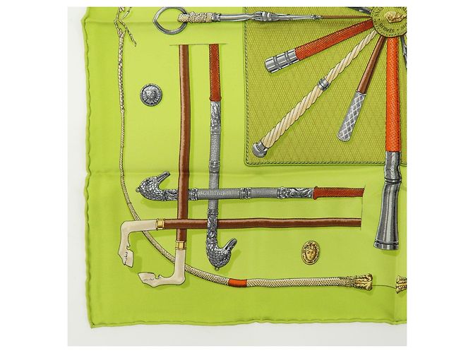 Hermès HERMES Carre 45 Set aus 2 Seidentücher 100% Seide Hellrosa Hellgrün Braun - Ansicht 17